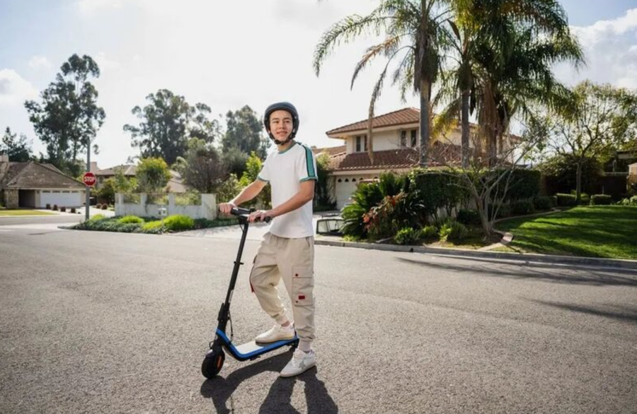 Segway Ninebot C2 Pro Electric Scooter for Kids Age 6-14