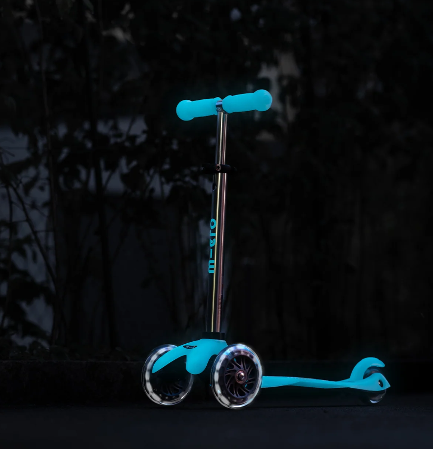 Mini Micro Deluxe Glow LED - Glacier Aqua Age 2-5 Years