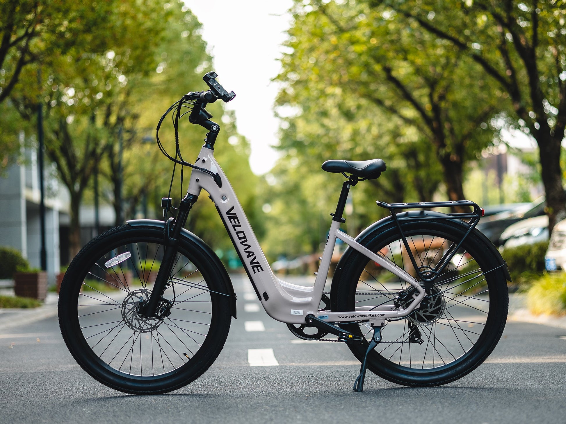 Velowave Breeze T Torque Sensor Step-Through Electric Bike - 48V 15Ah 500W, 28MPH, Max Range 90 Miles, Torque Sensor, Hydraulic Suspension, Hydraulic Brakes - 100% Financing Available!