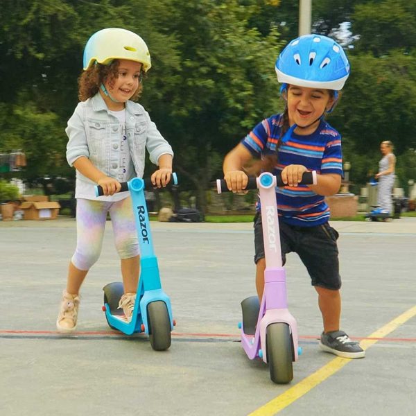 RAZOR WILD ONES JR KIDS SCOOTER DINO SHARK UNICORN Age 2.5 years