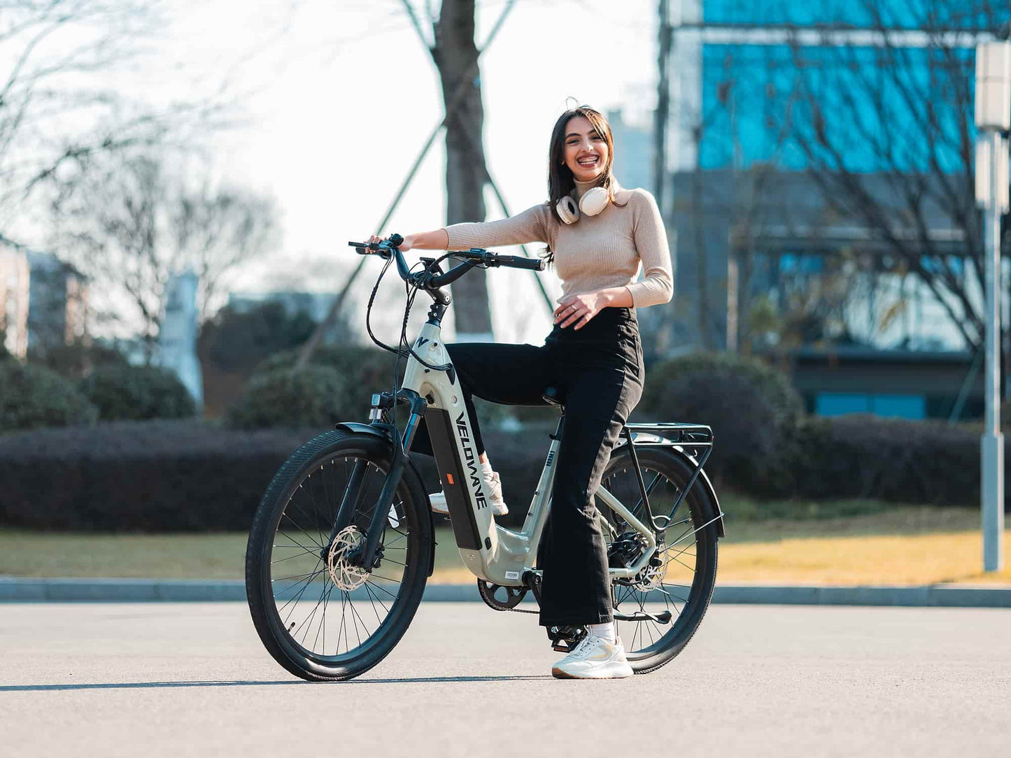 Velowave Breeze T Torque Sensor Step-Through Electric Bike - 48V 15Ah 500W, 28MPH, Max Range 90 Miles, Torque Sensor, Hydraulic Suspension, Hydraulic Brakes - 100% Financing Available!