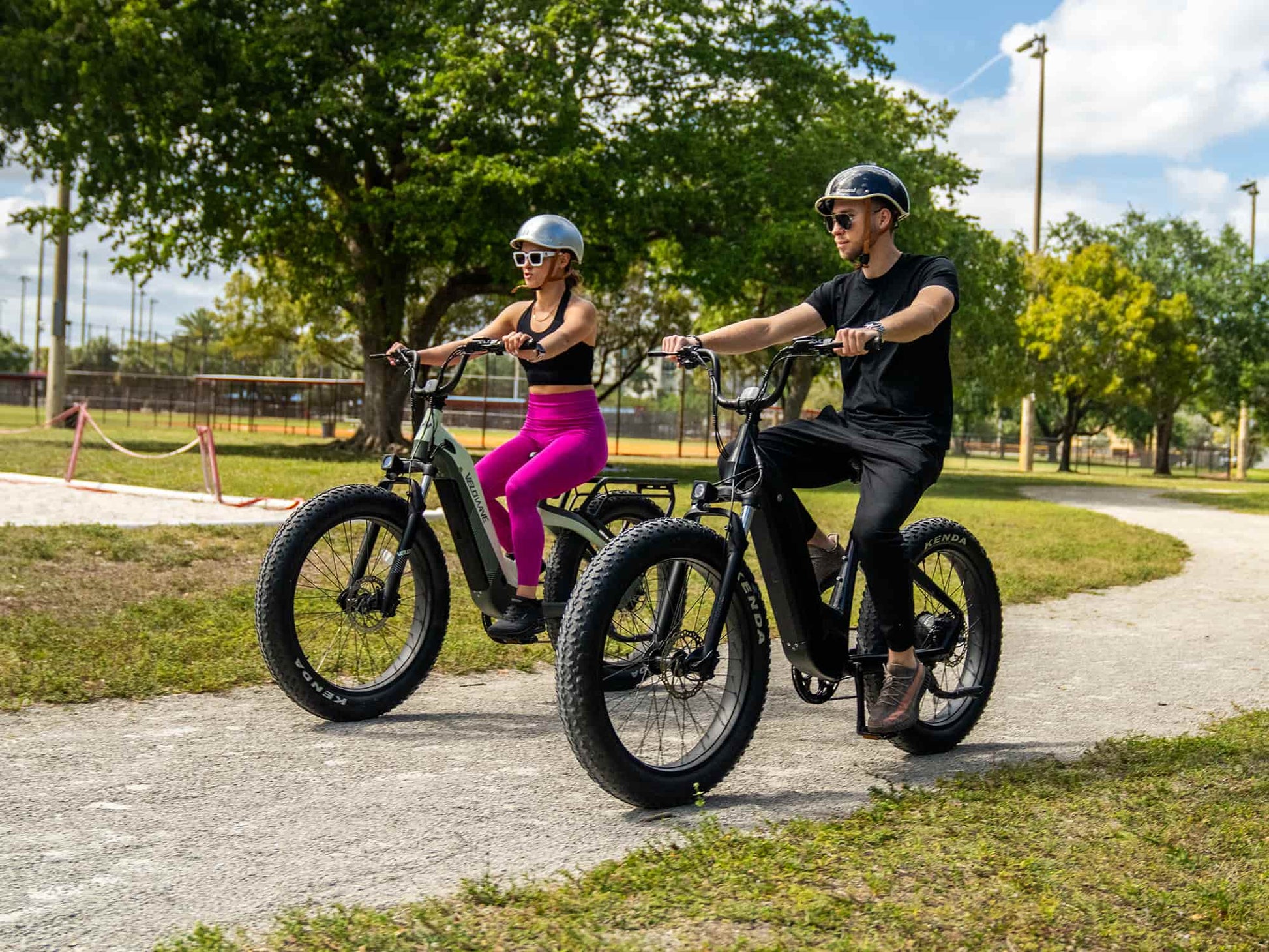Velowave Grace 2.0 Step-Thru Electric Fat Tire Commuter E-Bike - 48V 20Ah  750W, 28MPH, Range 80 Miles, Torque Sensor, Dual Hydraulic Brakes, Hydraulic Suspension - 100% Financing Available!