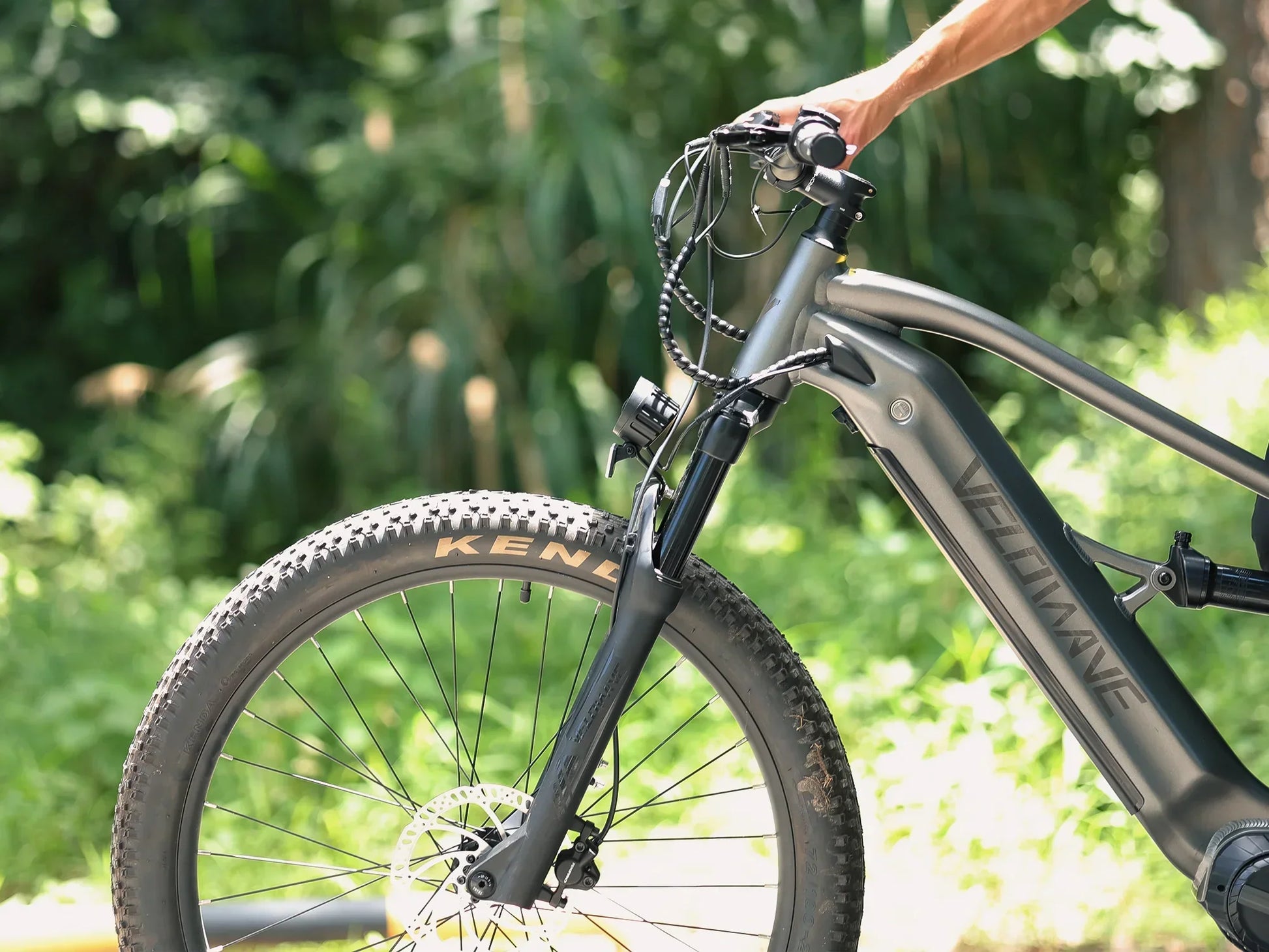 Velowave Forest SM MTB Electric Mountain Bike with Air Suspension - 48V 15Ah 500W, 28MPH, Range 60 Miles, Torque Sensor, Hydraulic Brakes - 100% Financing Available!