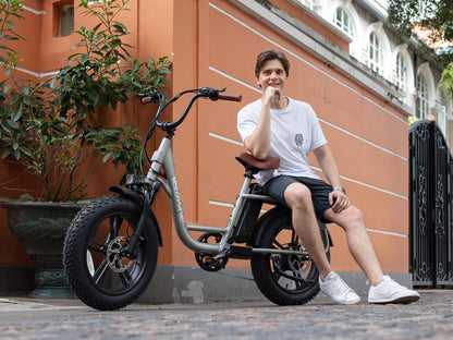 Velowave Prado S Commuter Fat Tire Electric Bike -48V 15Ah 750W hub motor - hydraulic brakes and suspension, 25MPH, Range up to 40 miles - 100% Financing Available!