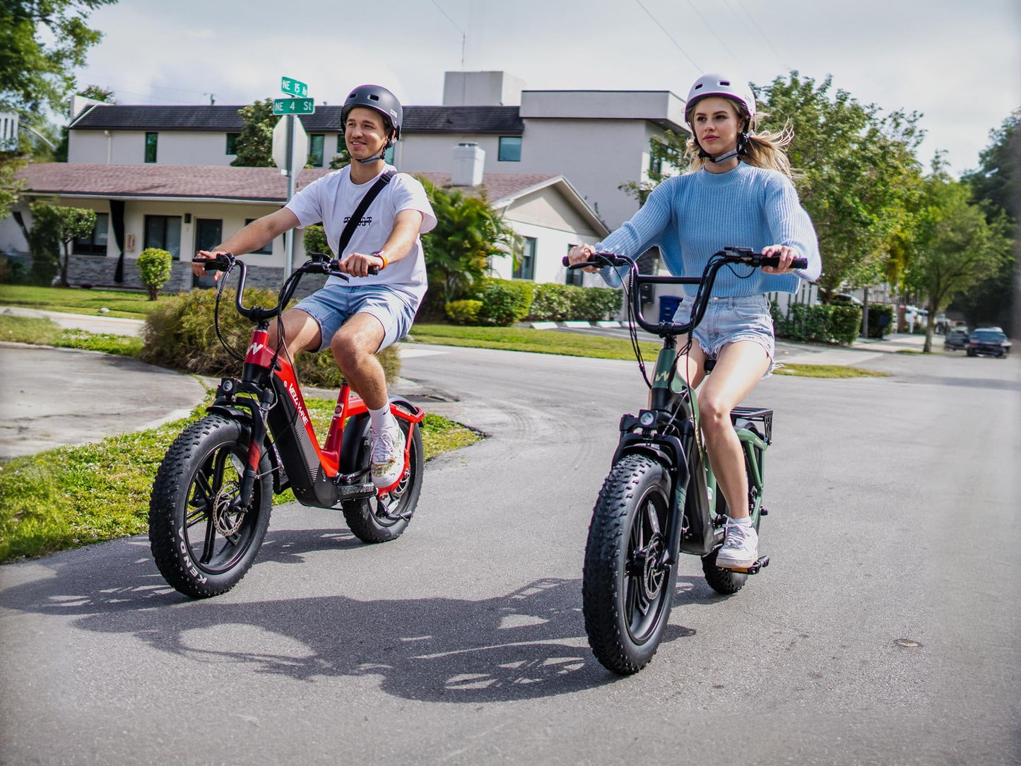 Velowave Pony Compact Step-Thru Fat Tire Electric Bike - 48V 15Ah 750W, 25 MPH, Range 40 Miles, Hydraulic Suspension, Dual Hydraulic Brakes - 100% Financing Available!