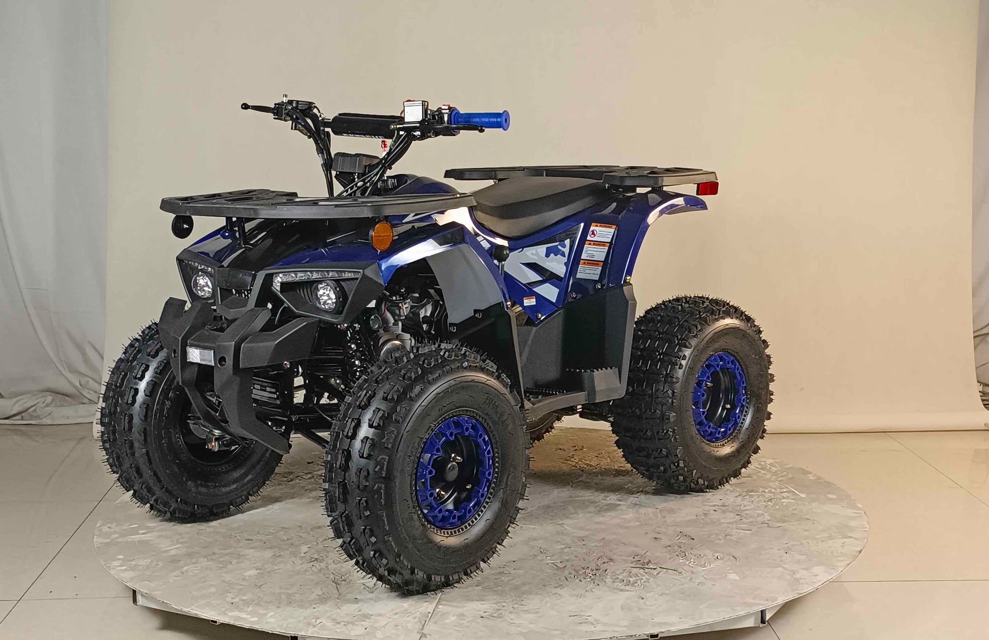 Vitacci Phantom 125cc, Mid Size ATV 12 and up, Automatic Transmission with Reverse, PZ20 Carb,Electric Start, 4 Stroke, LED Head Lights, Throttle limiter