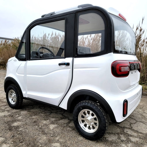 Electric Golf Car 4 Seater Small LSV Low Speed Vehicle Golf Cart 4 Seater 60v Coco Coupe Scooter Car - White
