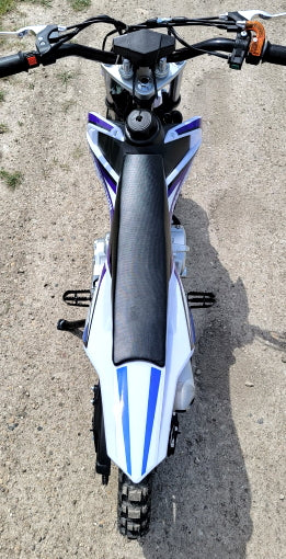 GSI - 60cc Dirt Bike Kids Automatic With 50cc Frame Dirt Bike With Training Wheels & Electric Start - DB-S60