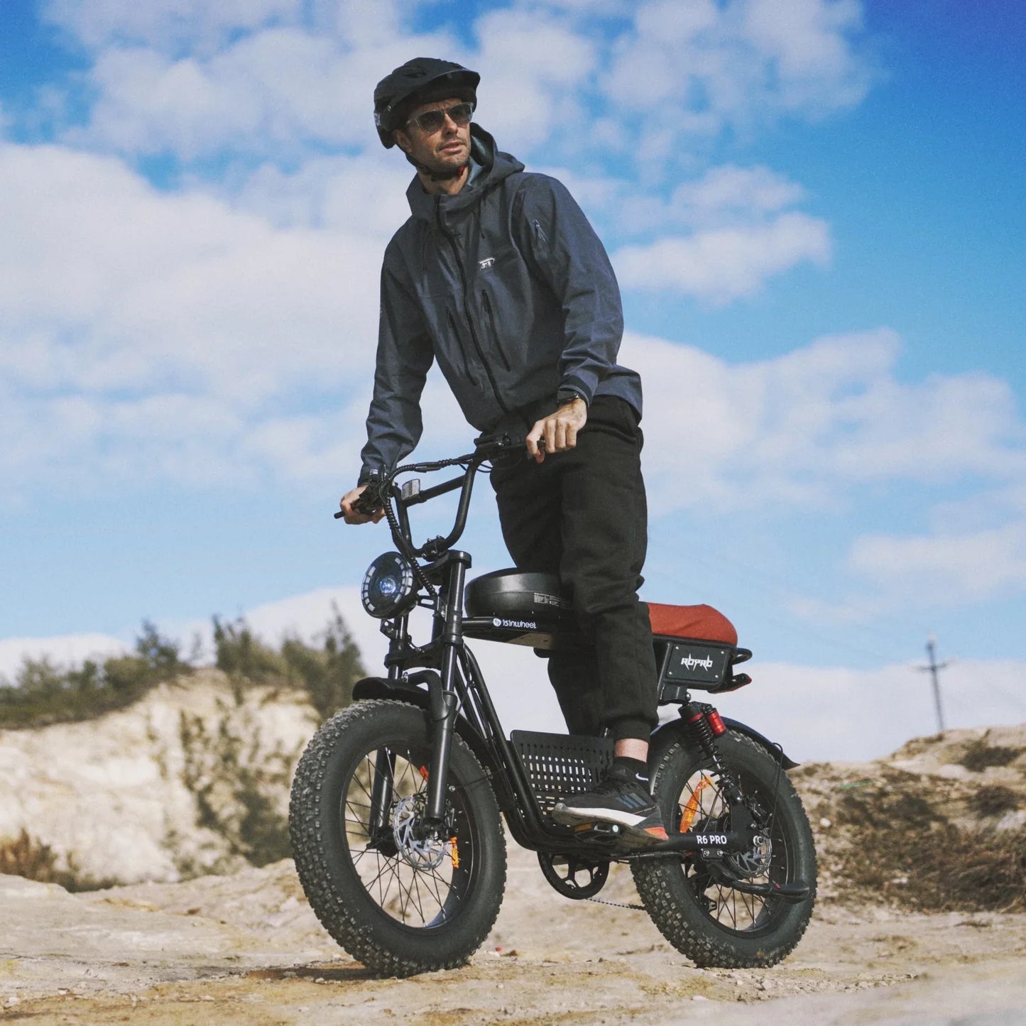 isinwheel R6 Pro Electric Bike - 48V 20Ah 1500W, 35 MPH Max Speed, 330 lbs Max Load - 100% Financing Available!