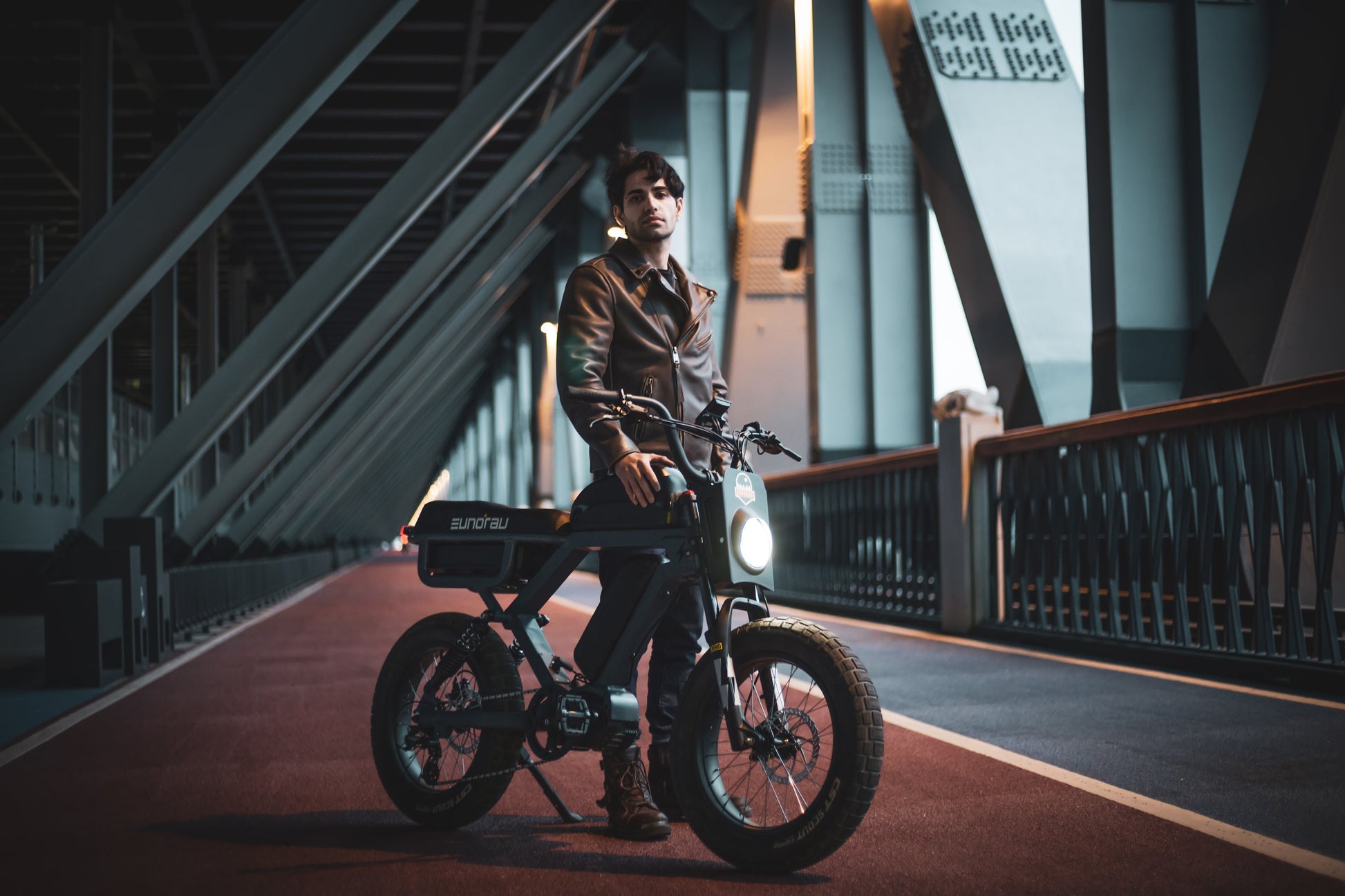 Eunorau | Flash | FLSHLT2019GB2US - Lunar Dust Rear-drive