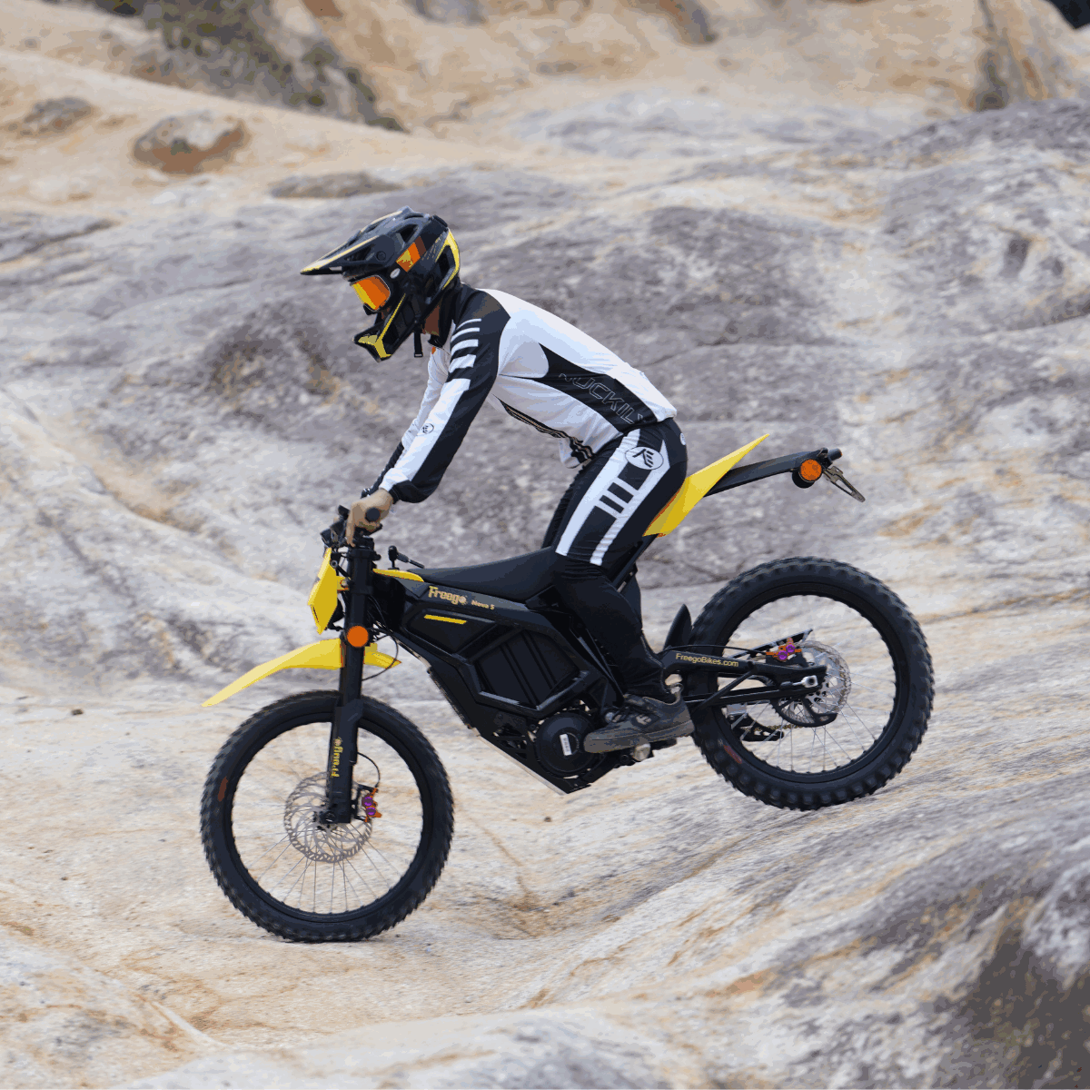 Freego | Nova 5 Mid-Drive Electric Dirt Bike | 8000W Peak - Nova 5 Pro Black