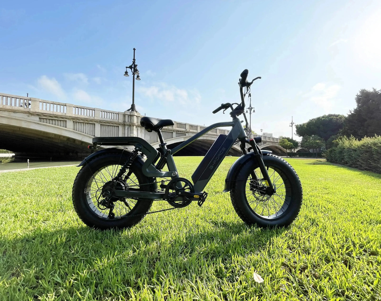 G-FORCE RS Full Suspension Fat Tire 48V  750W 60-100 Mile Range Electric Bike with Dual Hydraulic Brakes - 100% Financing Available!