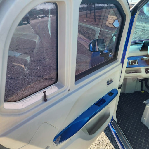 Brand New Electric 2 Door 3 Seat Coco Joker 60v Electric Golf Cart LSV With AC/HEAT