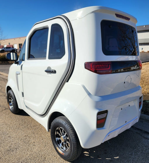 Brand New Electric 2 Door 3 Seat Coco Joker 60v Electric Golf Cart LSV With AC/HEAT
