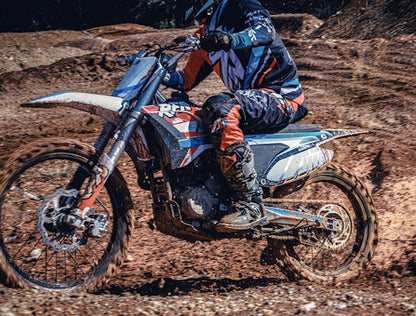 250cc 4-Stroke 5 Speed Manual Apollo Dirt Bike with Electric & Kick Start & 21”/18” Off-Road Wheels - THUNDER 250 DLX