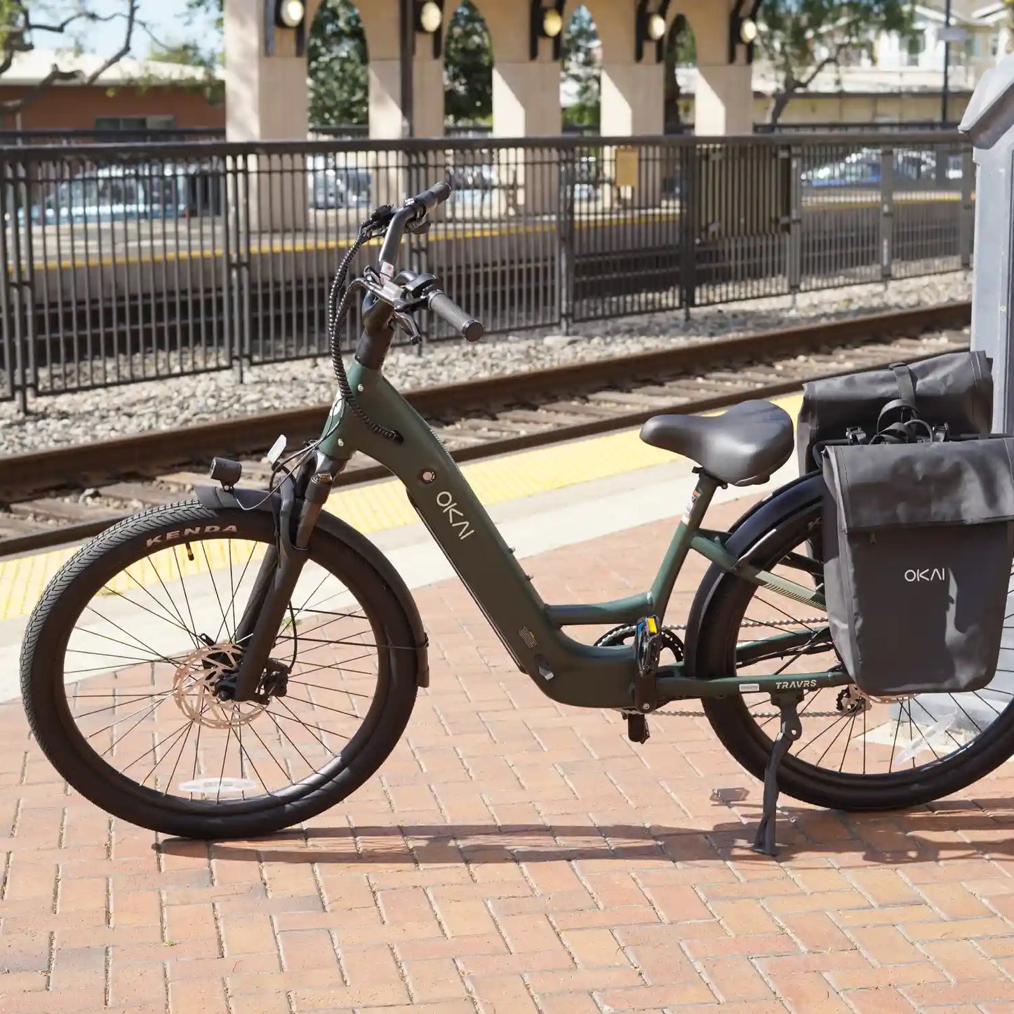 OKAI TraVRS EB80 - Step Through Commuter eBike