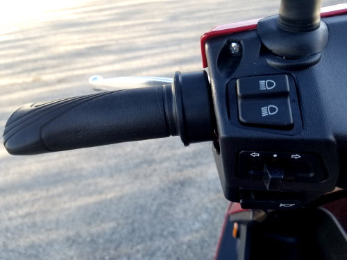 GSI - 500 Watt Wizzer Electric Motor Scooter E-Bike Moped Bicycle With Pedals - YW 182