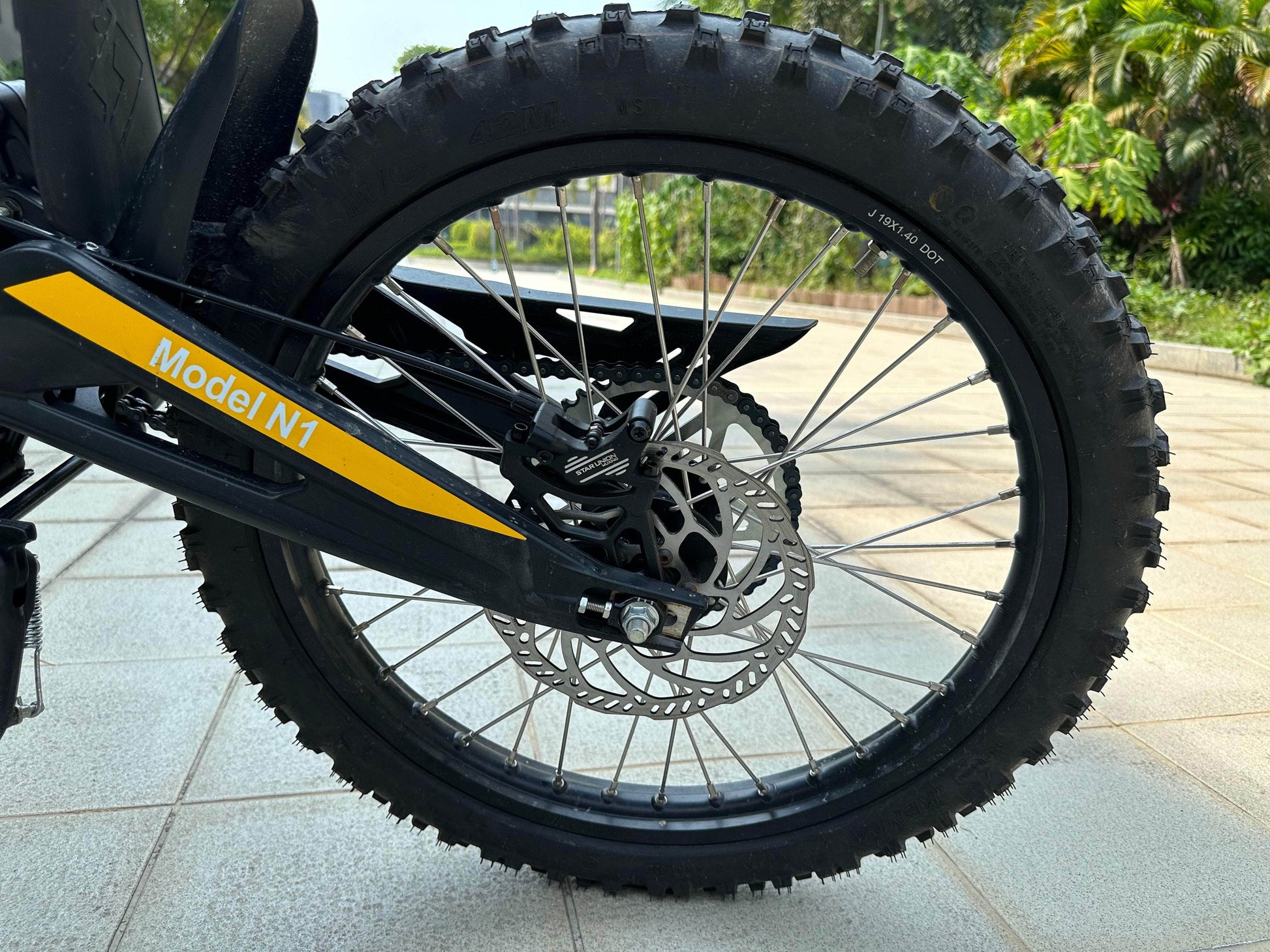 Freego Natkie N1 Electric Mountain Dirt Bike - 72V, 8000W Peak power, brushless DC hub motor, full suspension, hydraulic brakes - 100% Financing Available!