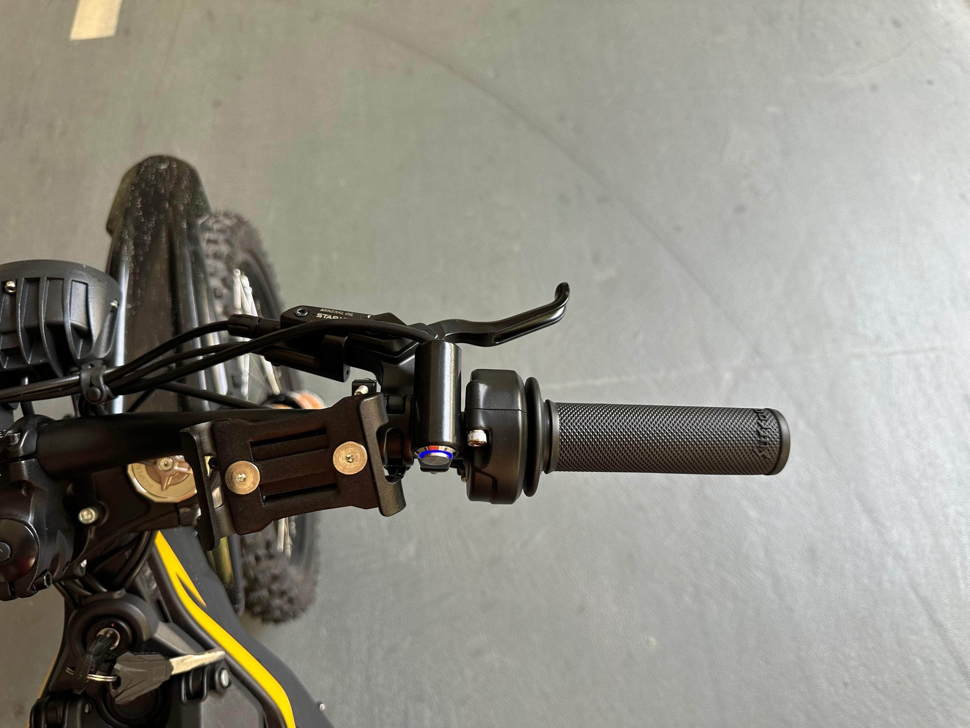 Freego Natkie N1 Electric Mountain Dirt Bike - 72V, 8000W Peak power, brushless DC hub motor, full suspension, hydraulic brakes - 100% Financing Available!