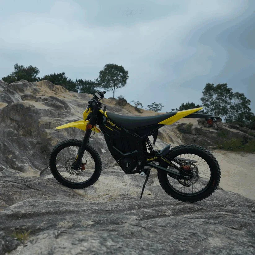 Freego NOVA 5/NOVA 5 PRO Mid-Drive Off-Road Electric Dirt Bike - 72V, 40Ah, 8000W/15,000W Peak, full suspension, 4-piston hydraulic brakes, max speed 53-62MPH - 100% Financing Available