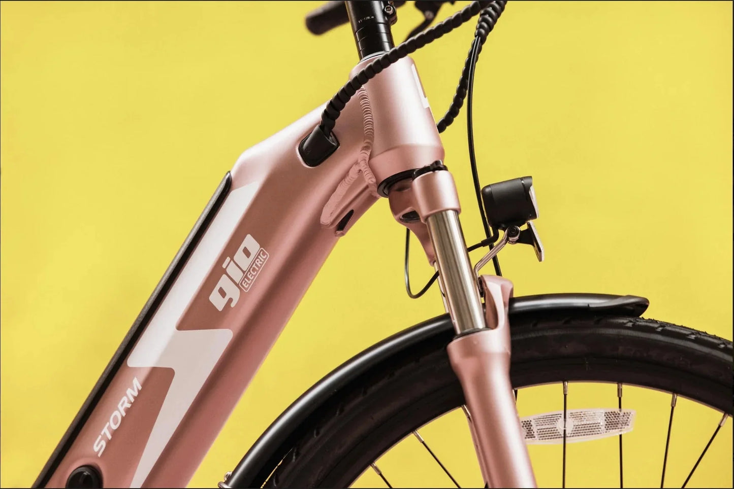 GIO STORM STEP-THRU ELECTRIC BIKE ROSE GOLD WITH INTEGRATED SAMSUNG BATTERY - 48V 13Ah 500W, top speed 20 mph, range 46 miles - 100% FINANCING AVAILABLE!