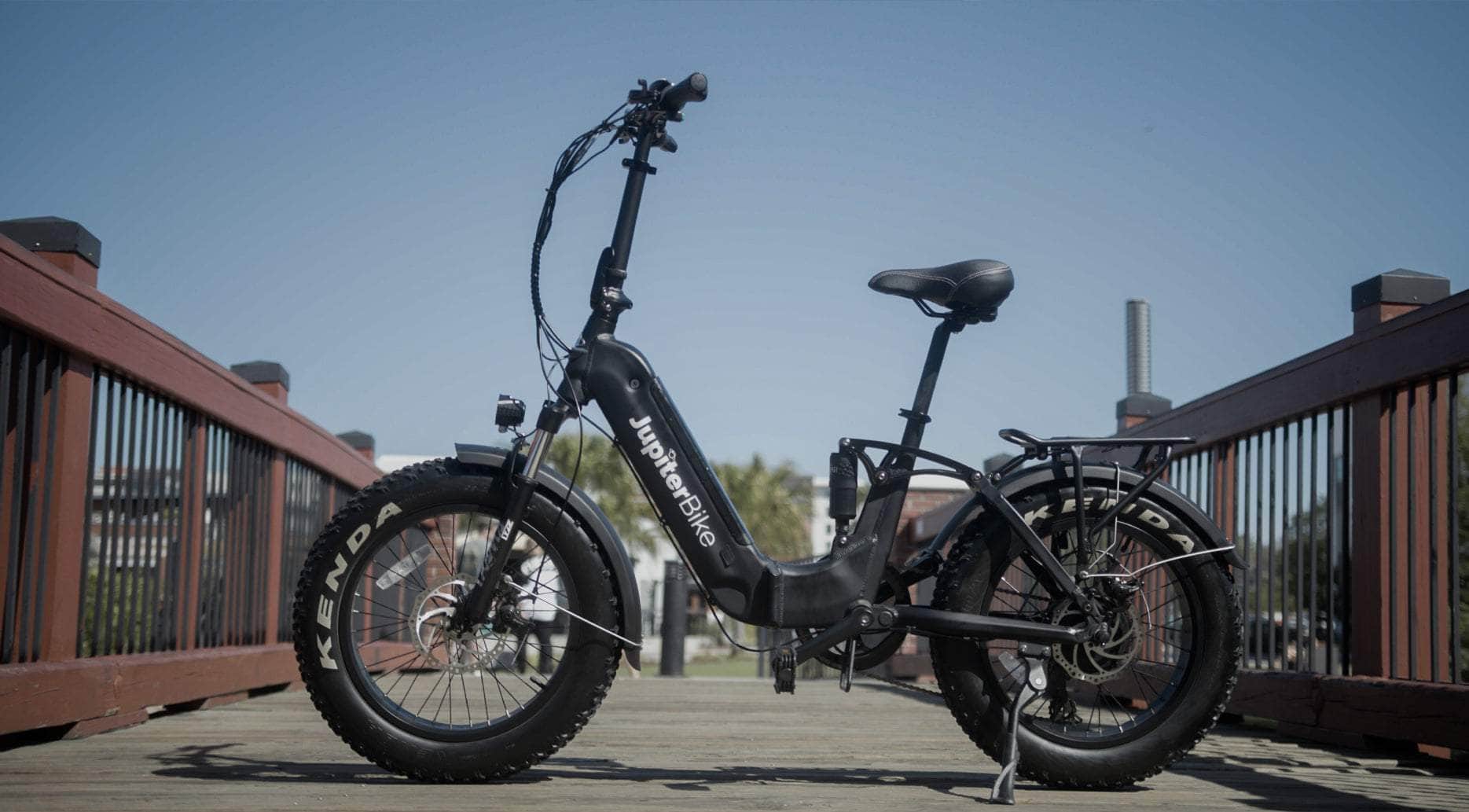 Jupiter Defiant ST Black Fat Tire Folding Electric Bike 750W, 48V, 13.2Ah, hydraulic brakes, full suspension, max speed 28mph - Financing Available