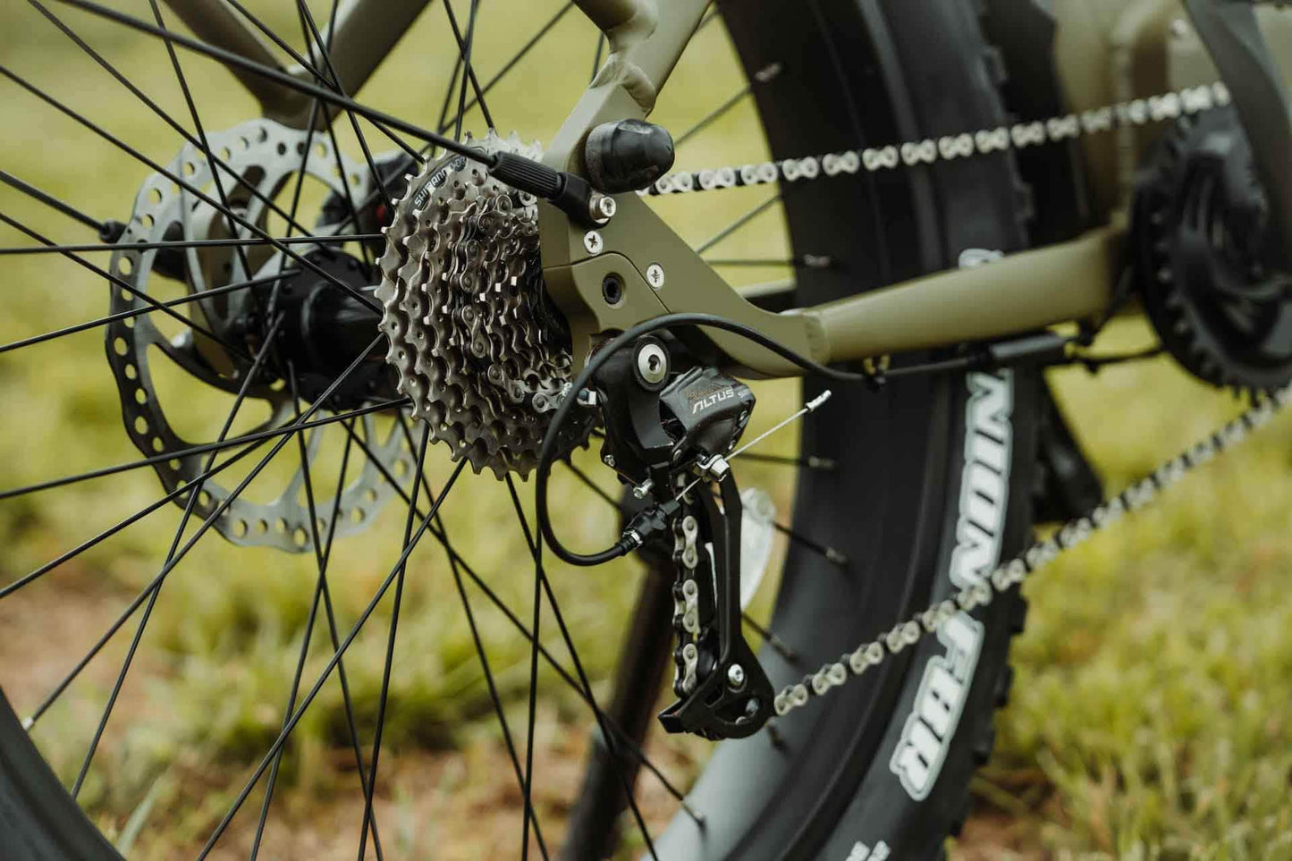 Rambo Rebel 2.0 Fat Tire Step-Thru Electric Bike - 48V 15-20Ah 1000W mid drive hydraulic brakes -  Financing Available