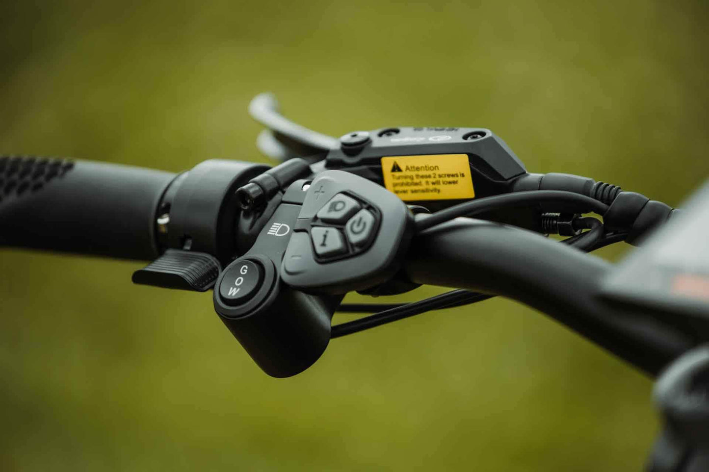 Rambo Rebel 2.0 Fat Tire Step-Thru Electric Bike - 48V 15-20Ah 1000W mid drive hydraulic brakes -  Financing Available