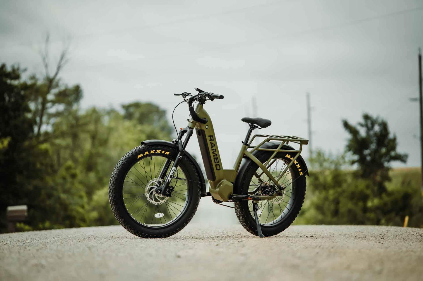 Rambo Rebel 2.0 Fat Tire Step-Thru Electric Bike - 48V 15-20Ah 1000W mid drive hydraulic brakes -  Financing Available
